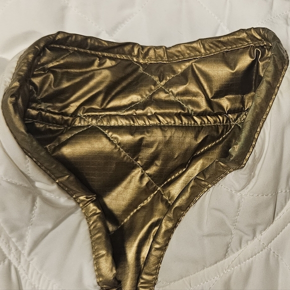 Lauren by Ralph Lauren Metallic gold white Reversible Quilted Vest size L - Picture 16 of 16